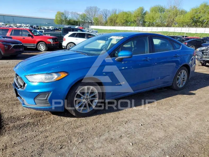 2019 Ford FUSION фото