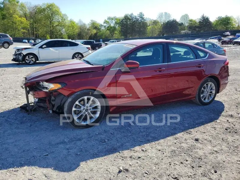 2019 Ford FUSION фото