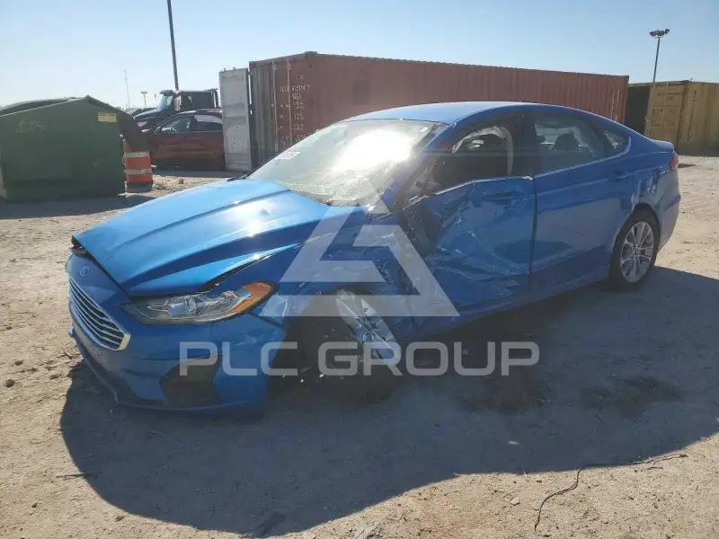 2019 Ford FUSION фото