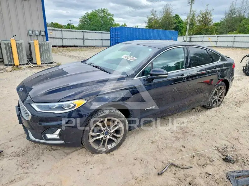 2019 Ford FUSION фото