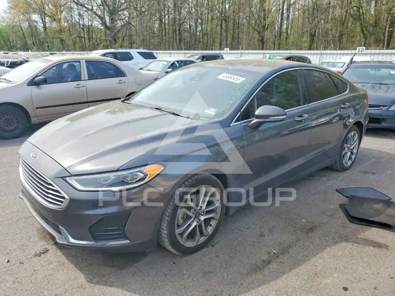 2019 Ford FUSION фото