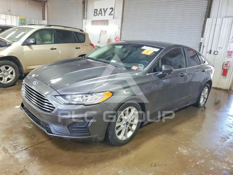 2019 Ford FUSION фото