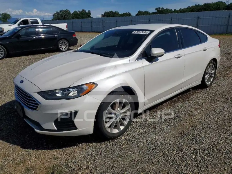 2019 Ford FUSION фото