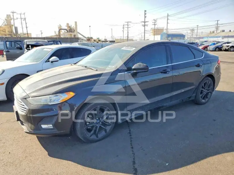 2019 Ford FUSION фото
