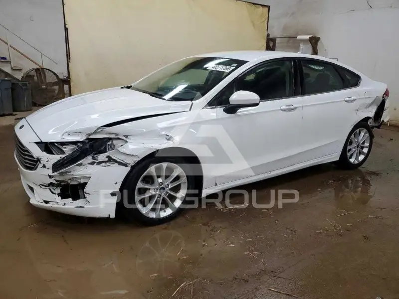 2019 Ford FUSION фото