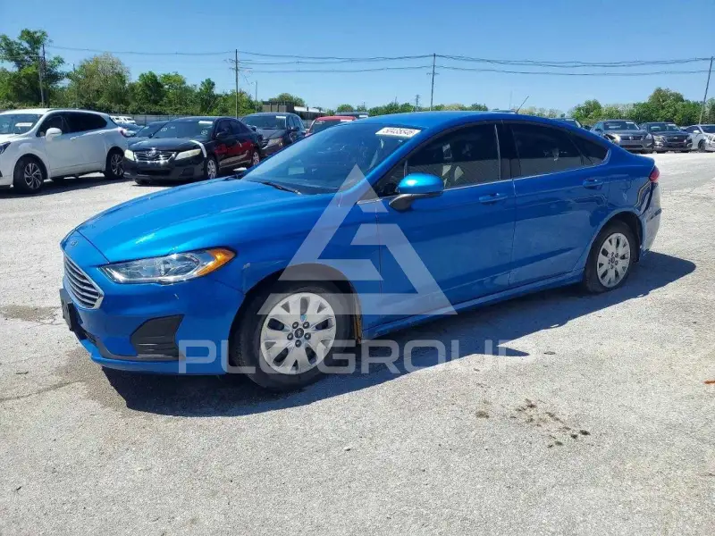 2019 Ford FUSION фото