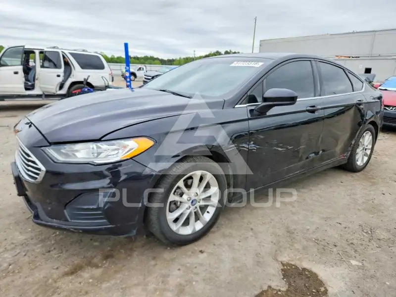 2019 Ford FUSION фото