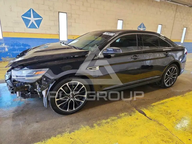 2019 Ford TAURUS фото