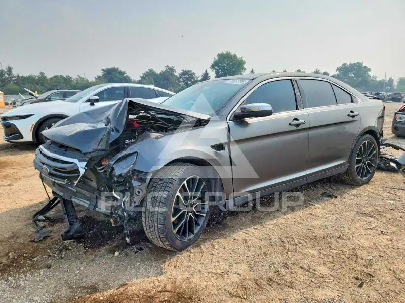 2019 Ford TAURUS фото