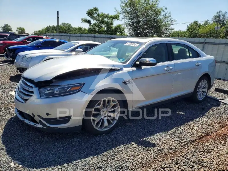 2019 Ford TAURUS фото