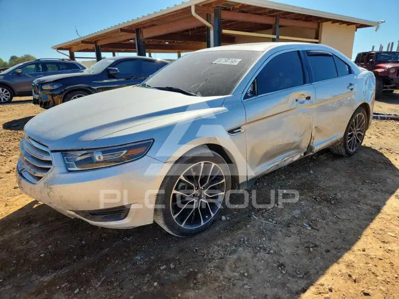 2019 Ford TAURUS фото
