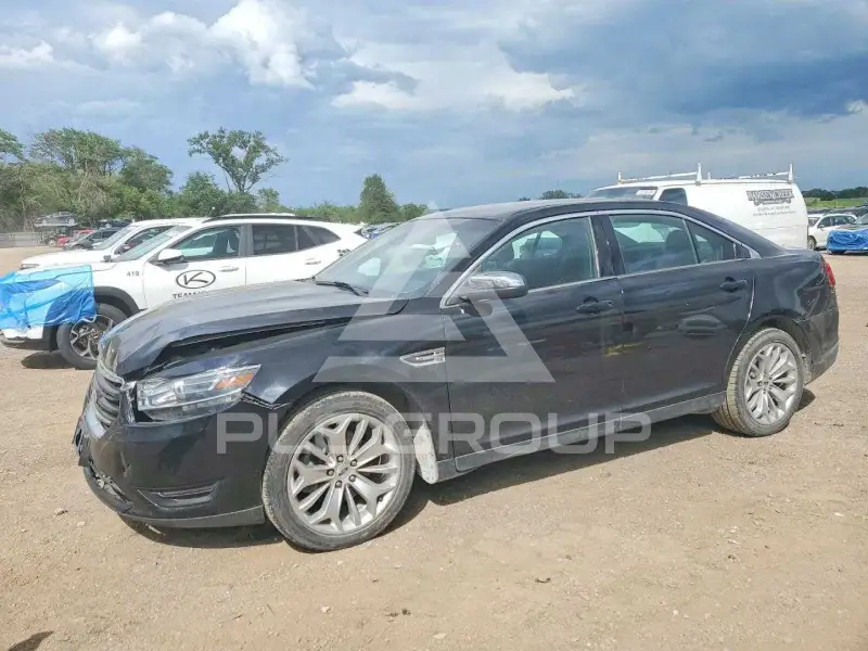 2019 Ford TAURUS фото