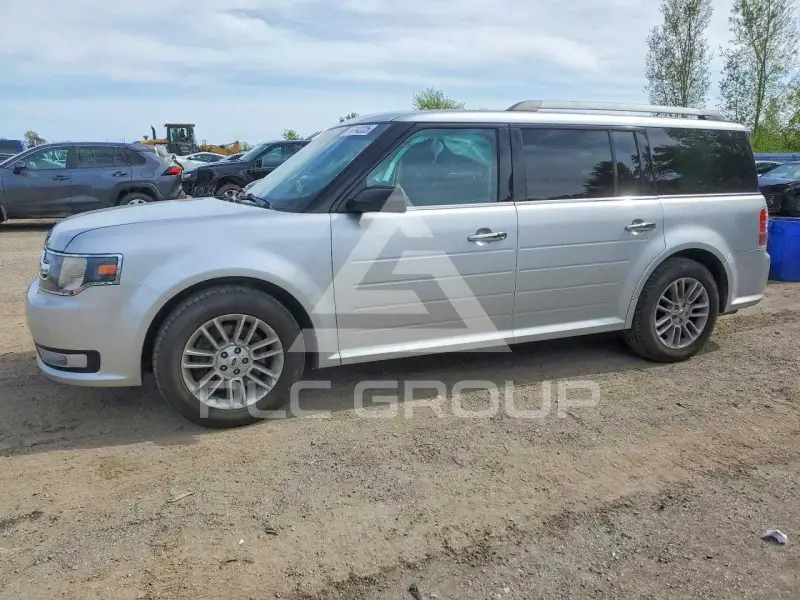2019 Ford FLEX photo