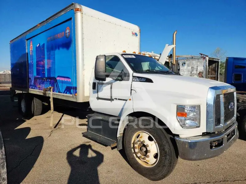2019 Ford F-650 фото