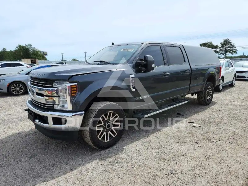 2019 Ford F-350 photo