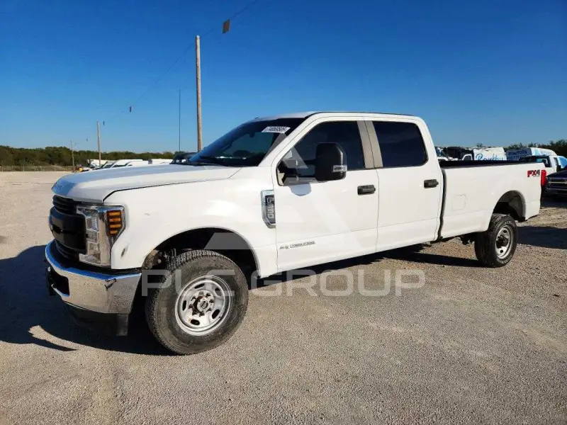 2019 Ford F-350 photo