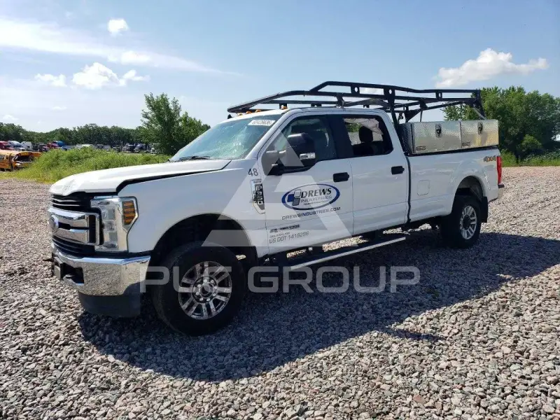 2019 Ford F-350 фото