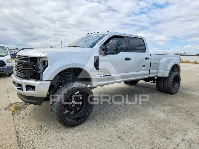 2019 Ford F-350 фото