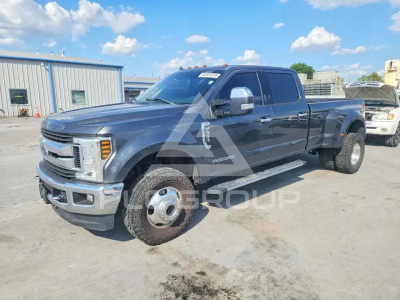 2019 Ford F-350 photo