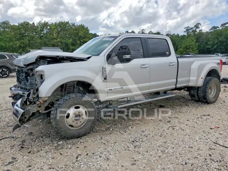 2019 Ford F-350 фото