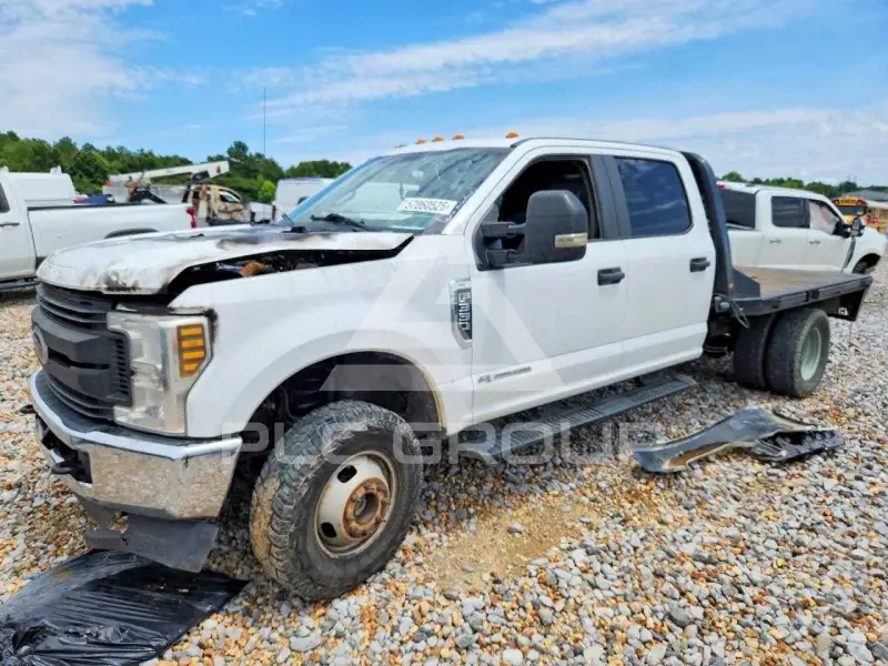 2019 Ford F-350 фото