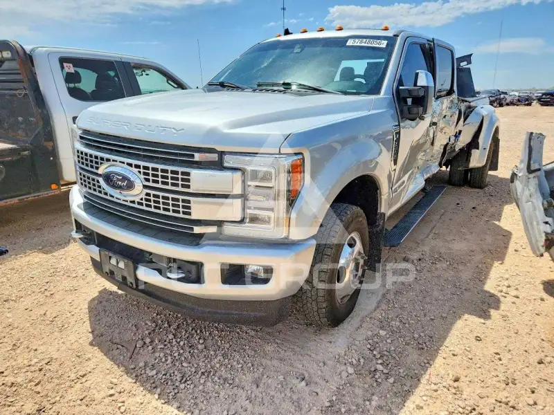 2019 Ford F-350 фото