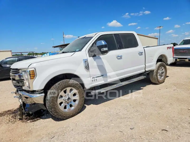 2019 Ford F-250 фото
