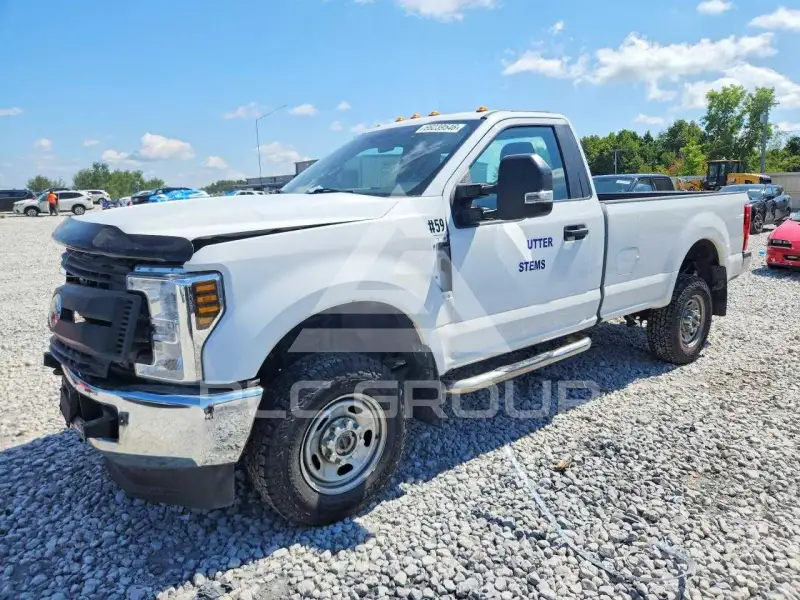 2019 Ford F-250 фото