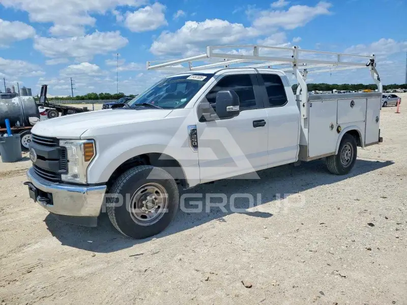 2019 Ford F-250 фото