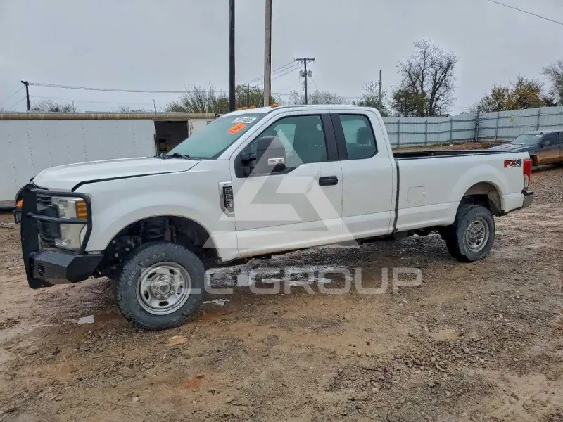 2019 Ford F-250 фото