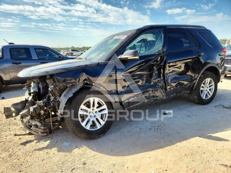 2019 Ford EXPLORER photo