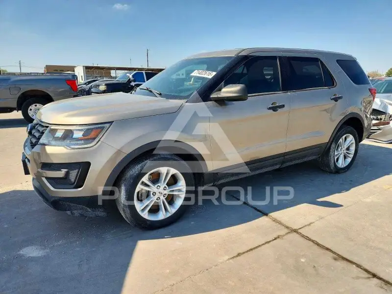 2019 Ford EXPLORER photo