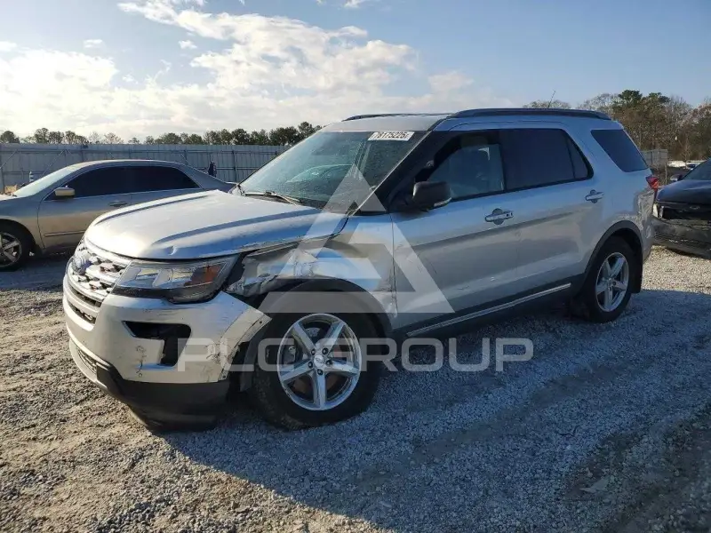2019 Ford EXPLORER фото