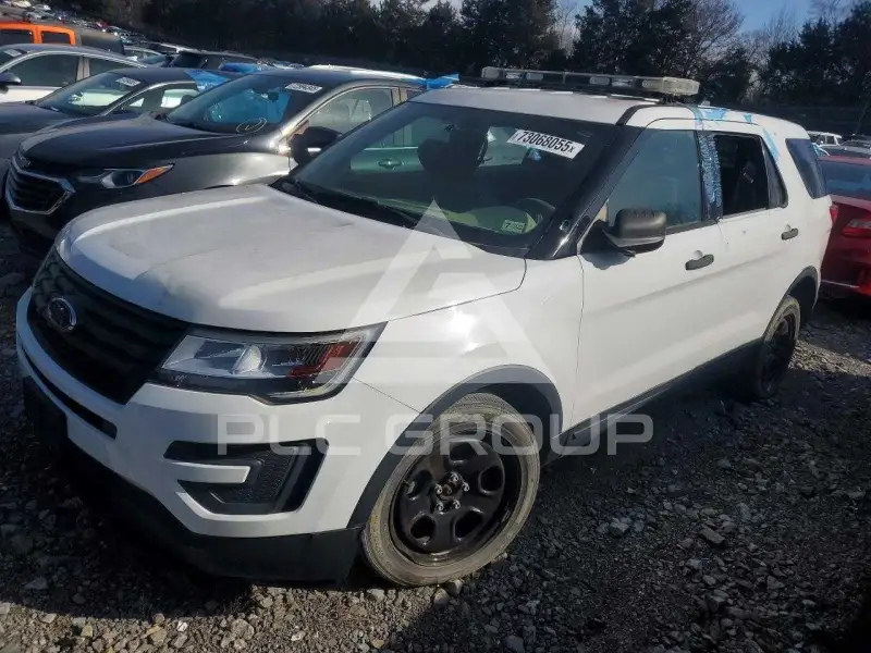 2019 Ford EXPLORER photo