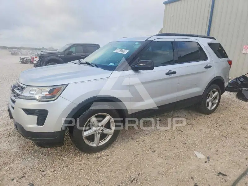 2019 Ford EXPLORER photo