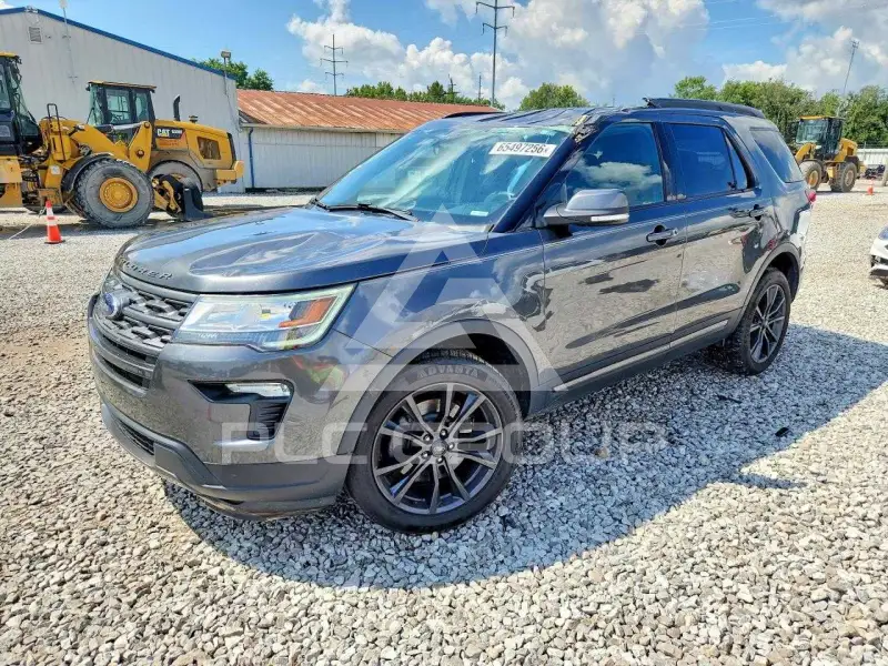 2019 Ford EXPLORER photo