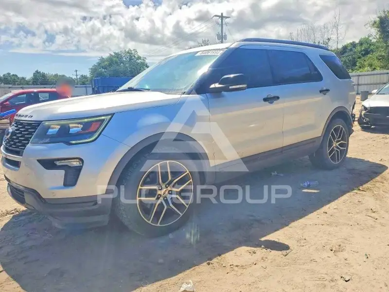 2019 Ford EXPLORER фото