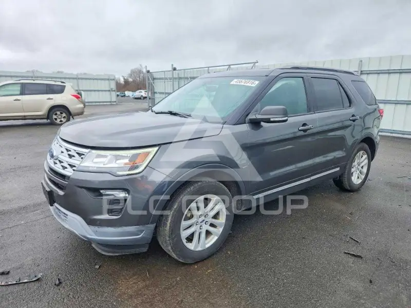 2019 Ford EXPLORER фото