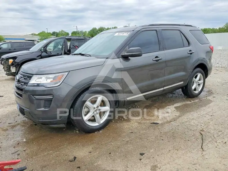 2019 Ford EXPLORER photo
