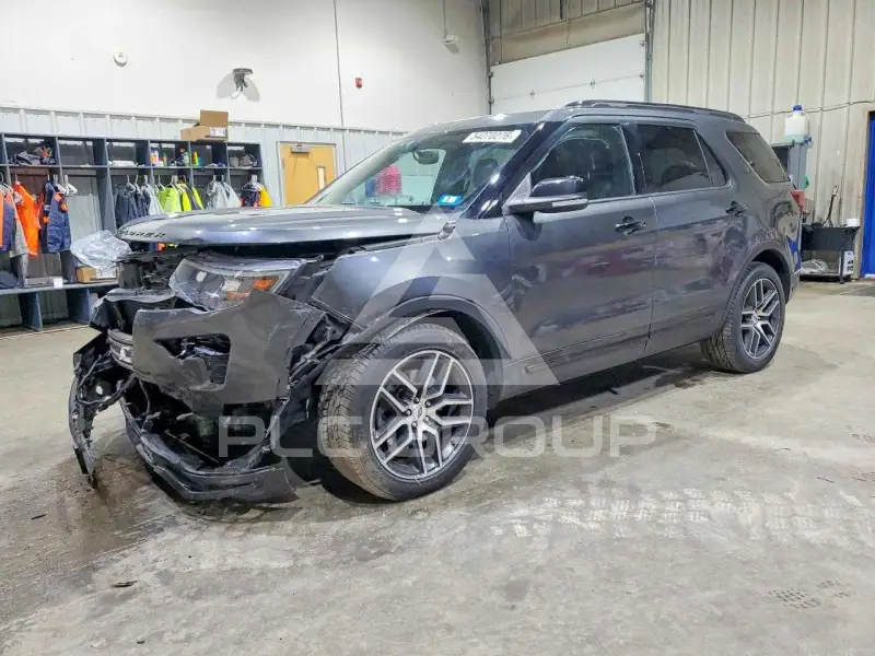 2019 Ford EXPLORER фото