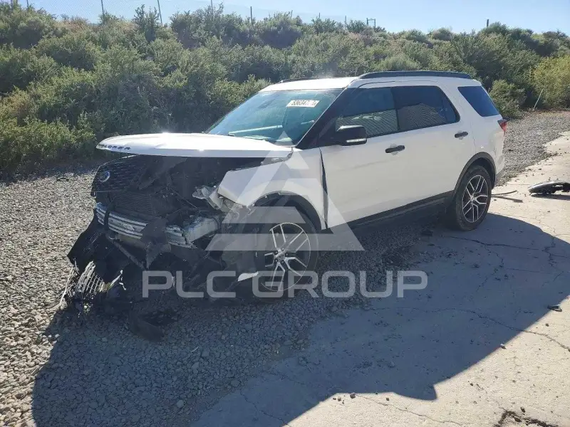 2019 Ford EXPLORER photo