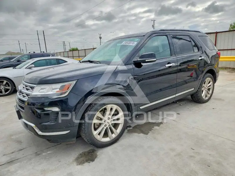 2019 Ford EXPLORER photo