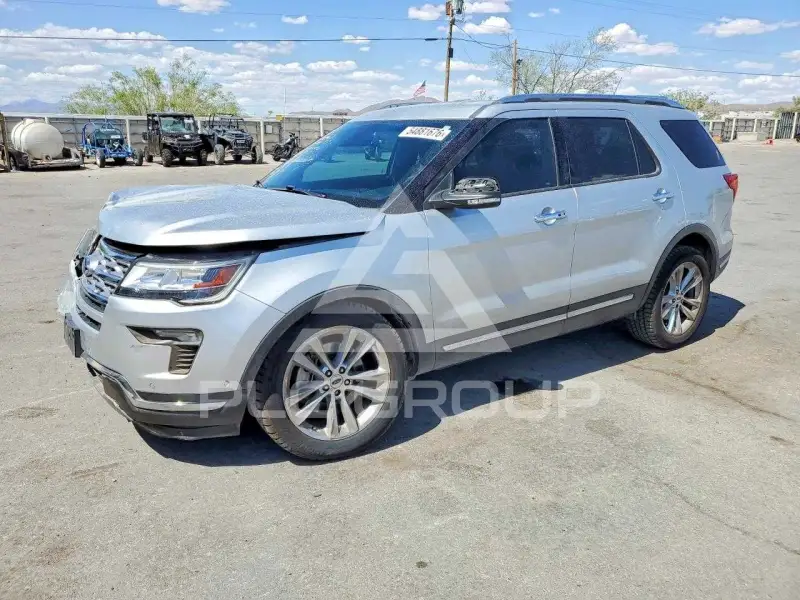 2019 Ford EXPLORER photo