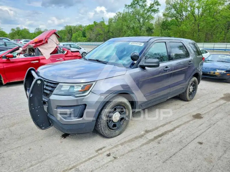 2019 Ford EXPLORER фото