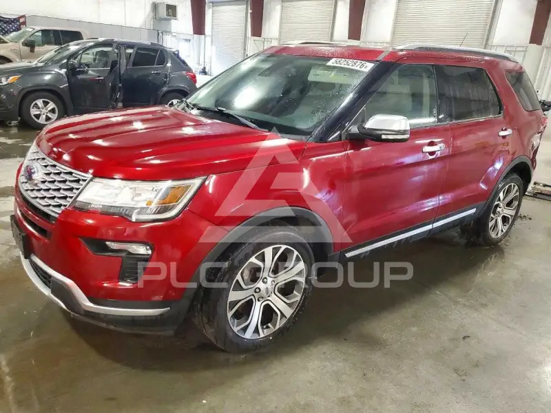 2019 Ford EXPLORER photo