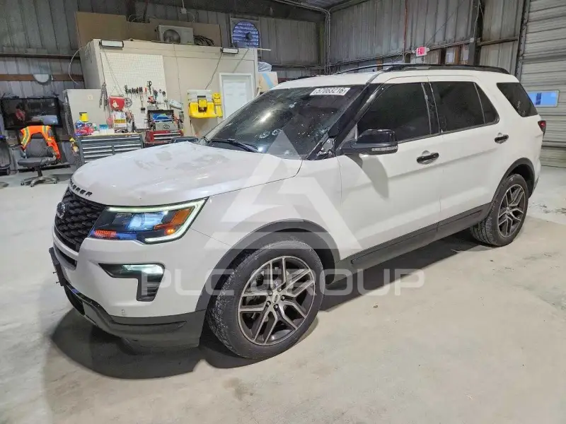2019 Ford EXPLORER фото