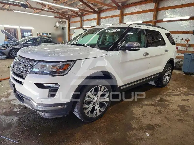 2019 Ford EXPLORER фото
