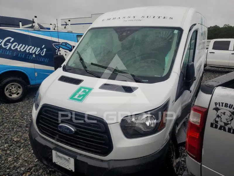 2019 Ford TRANSIT photo