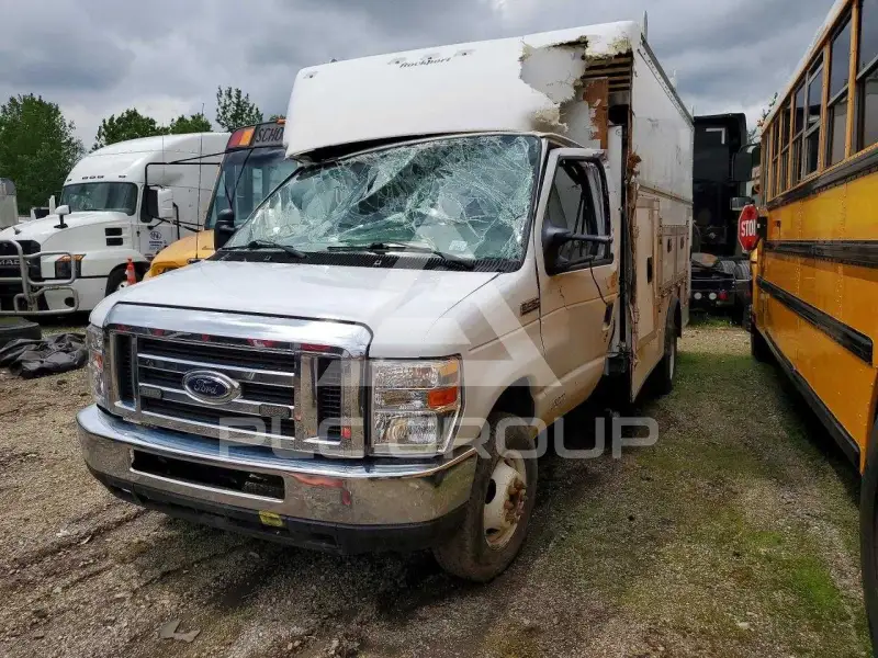 2019 Ford ECONOLINE фото