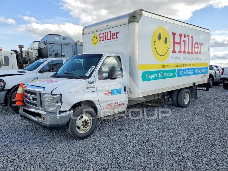 2019 Ford ECONOLINE photo